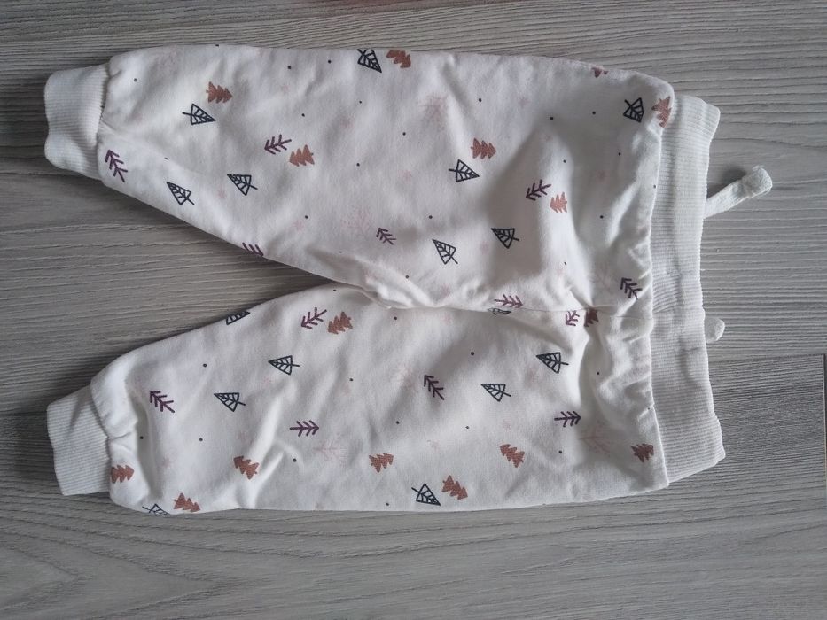 Zestaw dwóch par dresów niemowlęcych 68 cm Mickey Mouse unisex