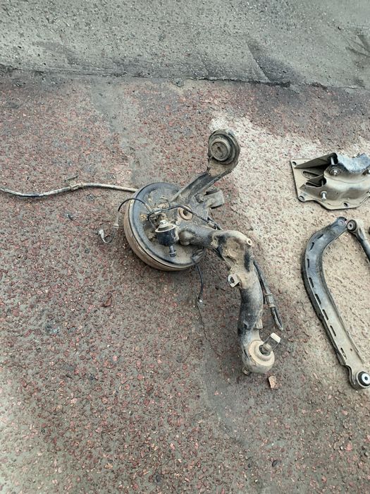 Ричаг задній цапфа барабан все в зборі задня ходова Fiat Doblo 263