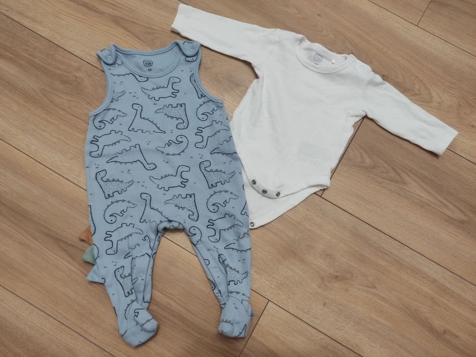 pajacyk niemowlęcy + body nowy Cool Club 68