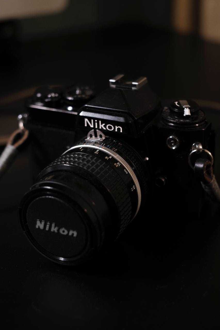 Nikon FE + Nikkor 85mm f/2 Ai –легенда плівкової портретної фотографії