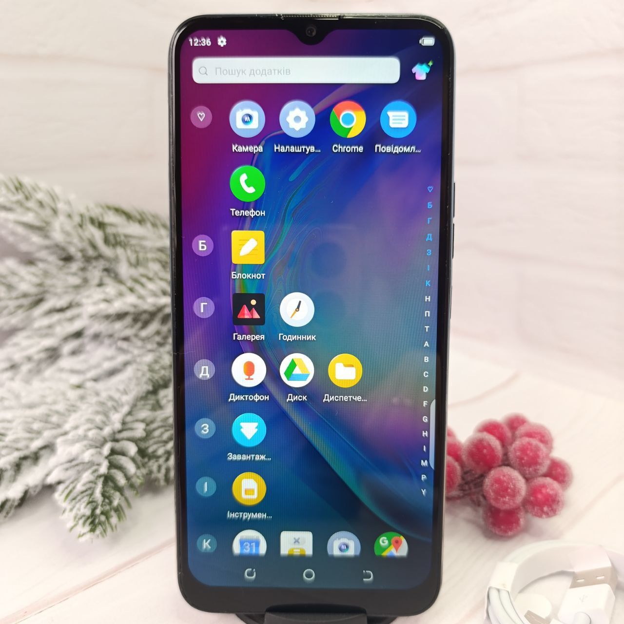 Продам телефон Tecno Camon 12  4/64Gb в гарному стані
