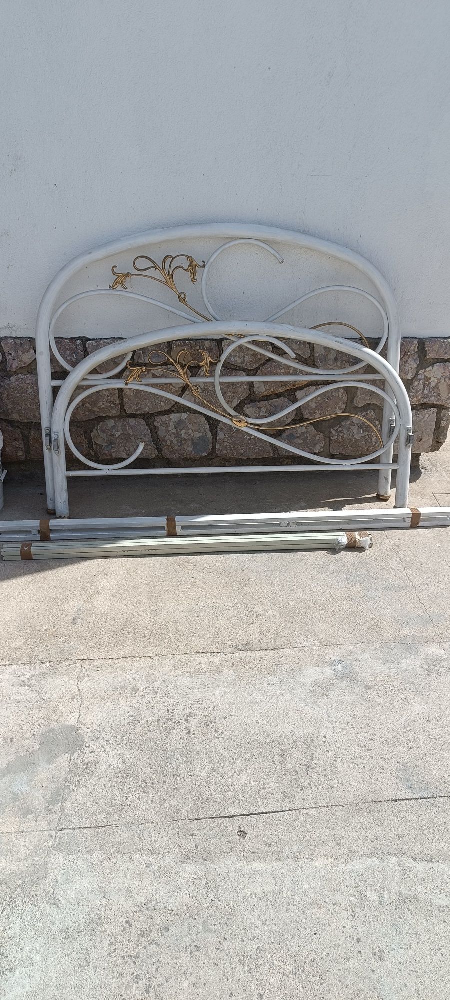 Cama de ferro resistente