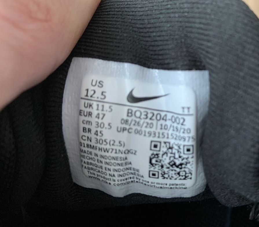 Кросівки Nike Revolution 46 розмір
