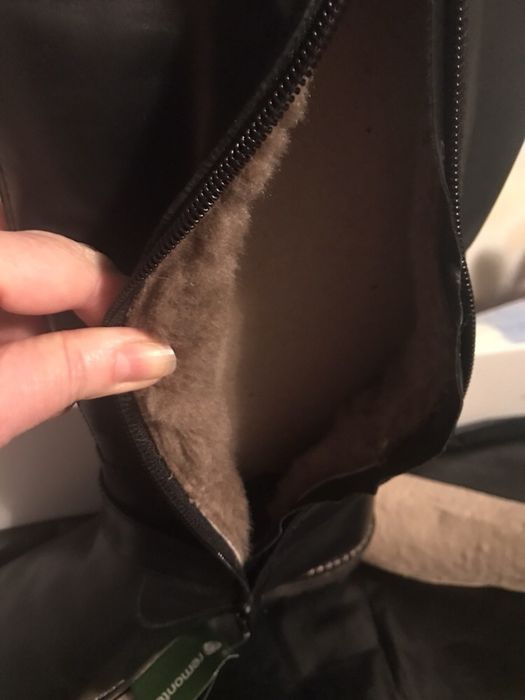 продам зимние женские сапоги рикер