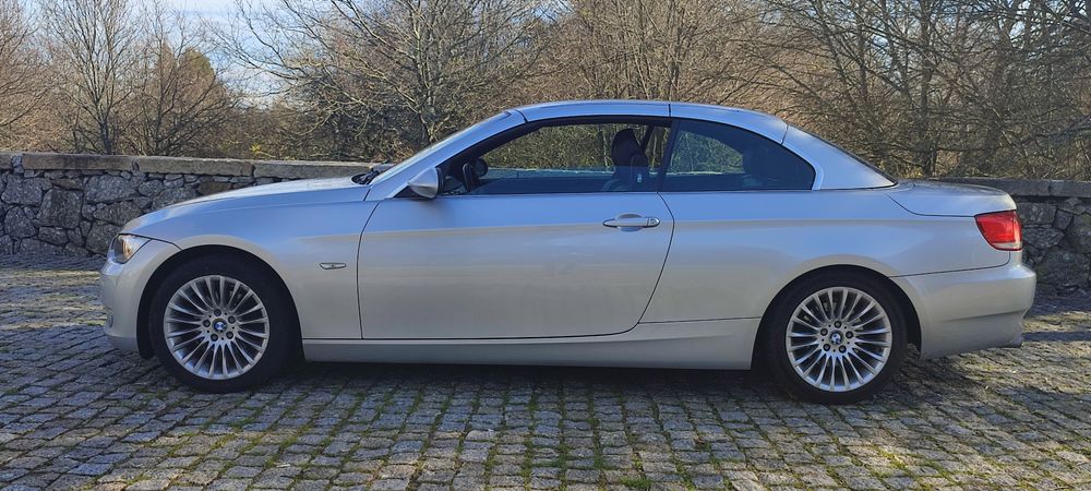 BMW E93 320i Cabrio Caixa Auto Livro Rev troco