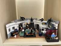 Lego Seinfeld 21328