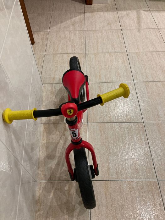 Bicicleta sem pedais chicco Ferrari
