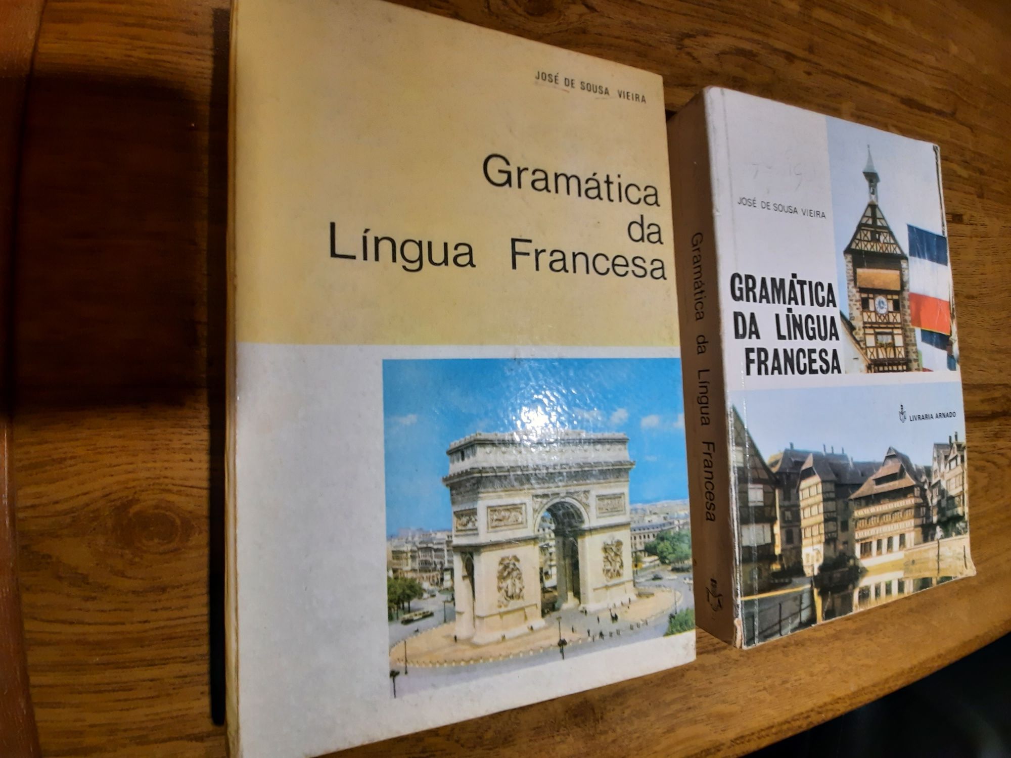 Gramáticas da Língua Francesa, Inglesa e Italiana.Antigas.