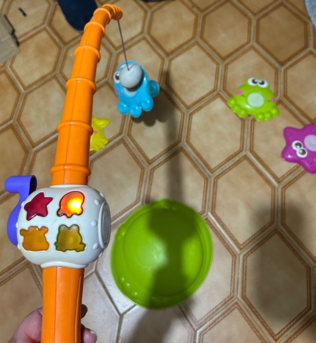 Chicco fit&fun ilha de pesca a funcionar perfeitamente