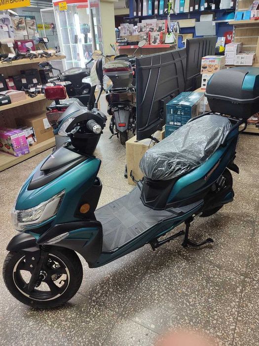 Електроскутери та електромотоцикли