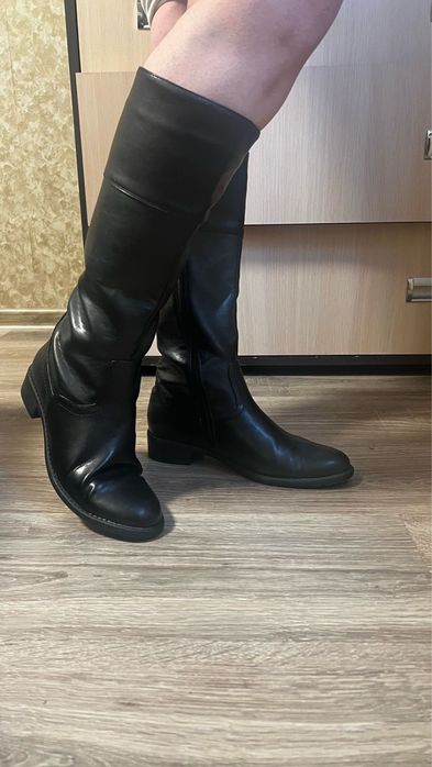 Сапоги женские новые