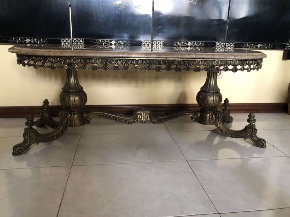 Mesa de centro em marmore latao e cobre