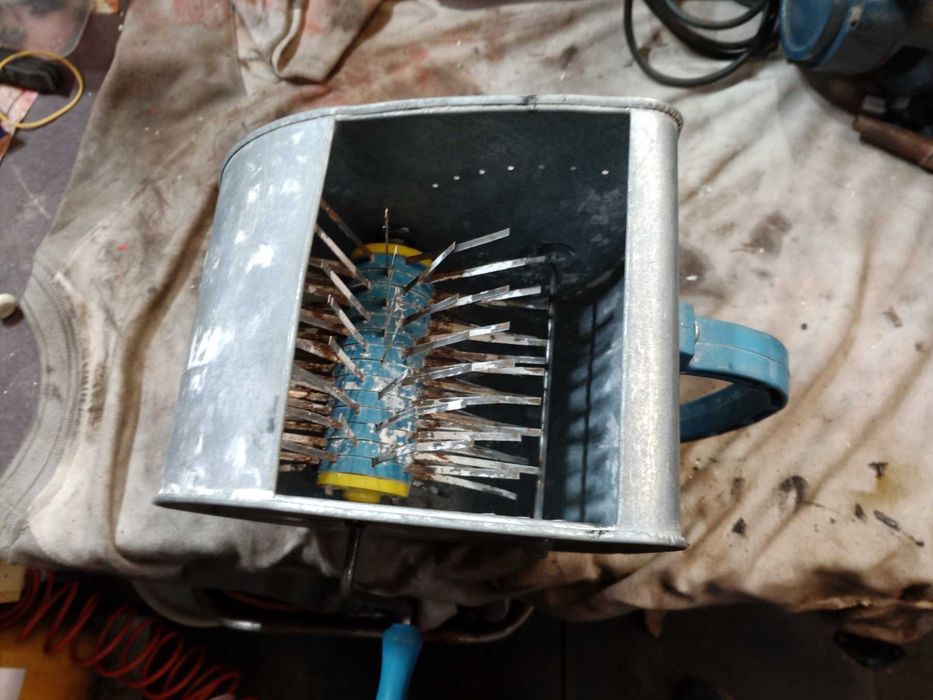 Розбризкувач будівельних сумішей /1.5л/. Шубомет.