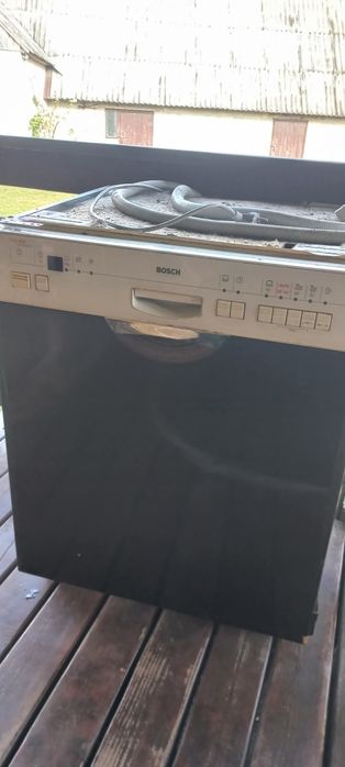 Посудомийна машина