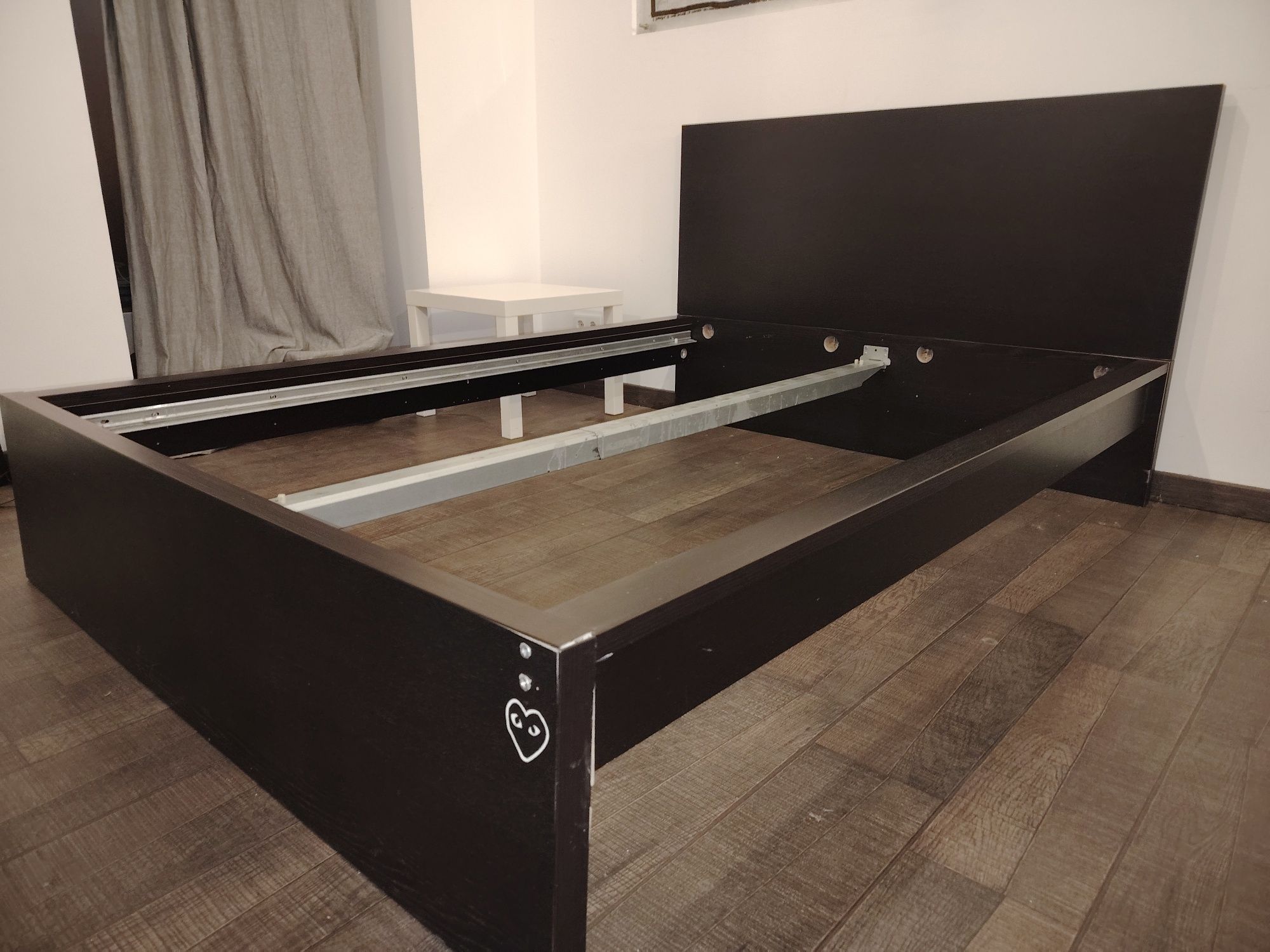 Cama 140 x 200 malm Ikea vengue