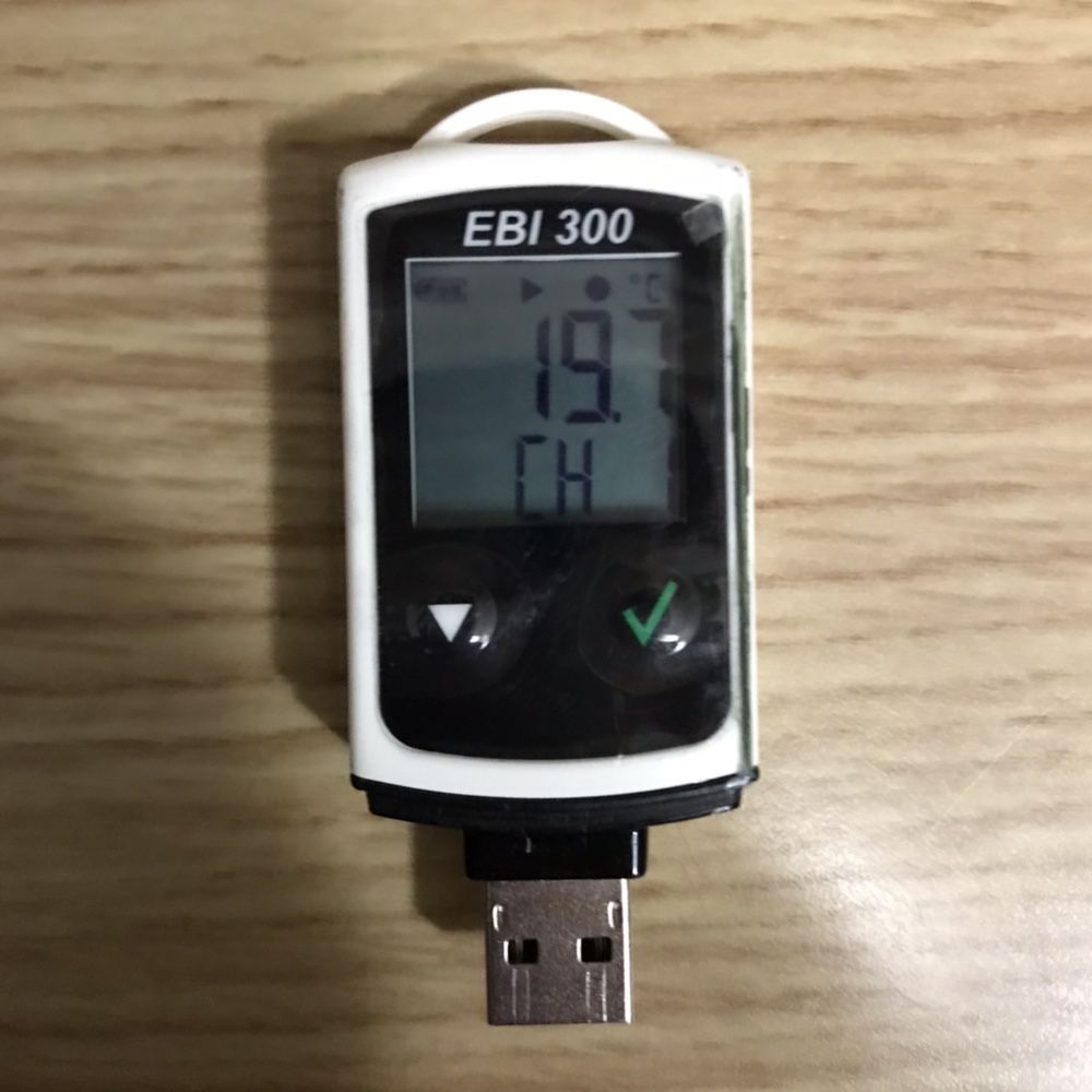 Ebro EBI 300 USB Datalogger de temperatura para produtos alimentares