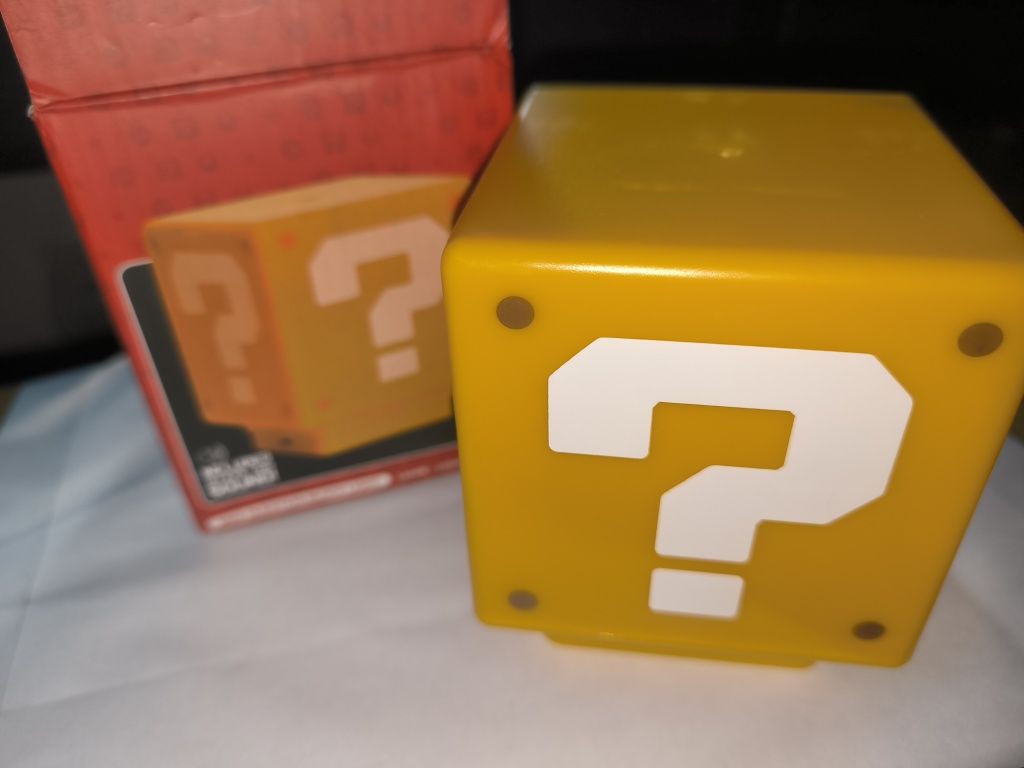 Luz de presença super Mario com sons interativos
