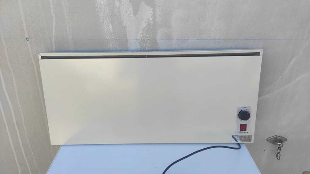 Aquecedor Elétrico de Parede com Termostato