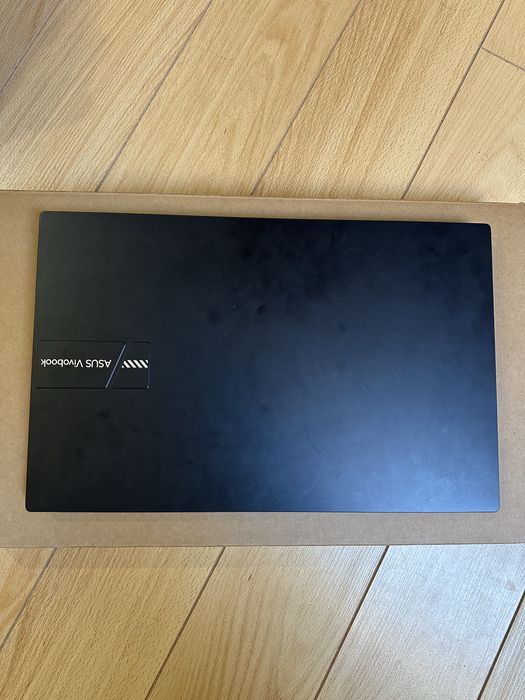 Asus Vivobook Oled Ryzen7