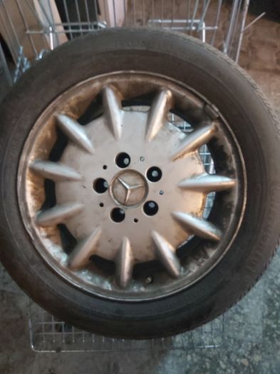 4 jantes com pneus mercedes