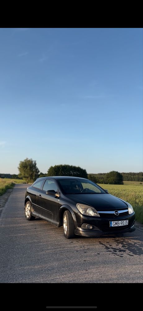 Opel astra h gtc 1.8