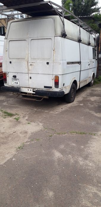 Фольксваген ЛТ категория В легковой .Продаж автомобіля Volkswagen LT28