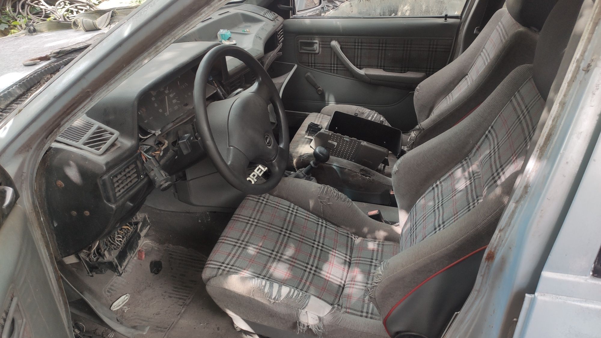 Разборка Opel Kadett караван
