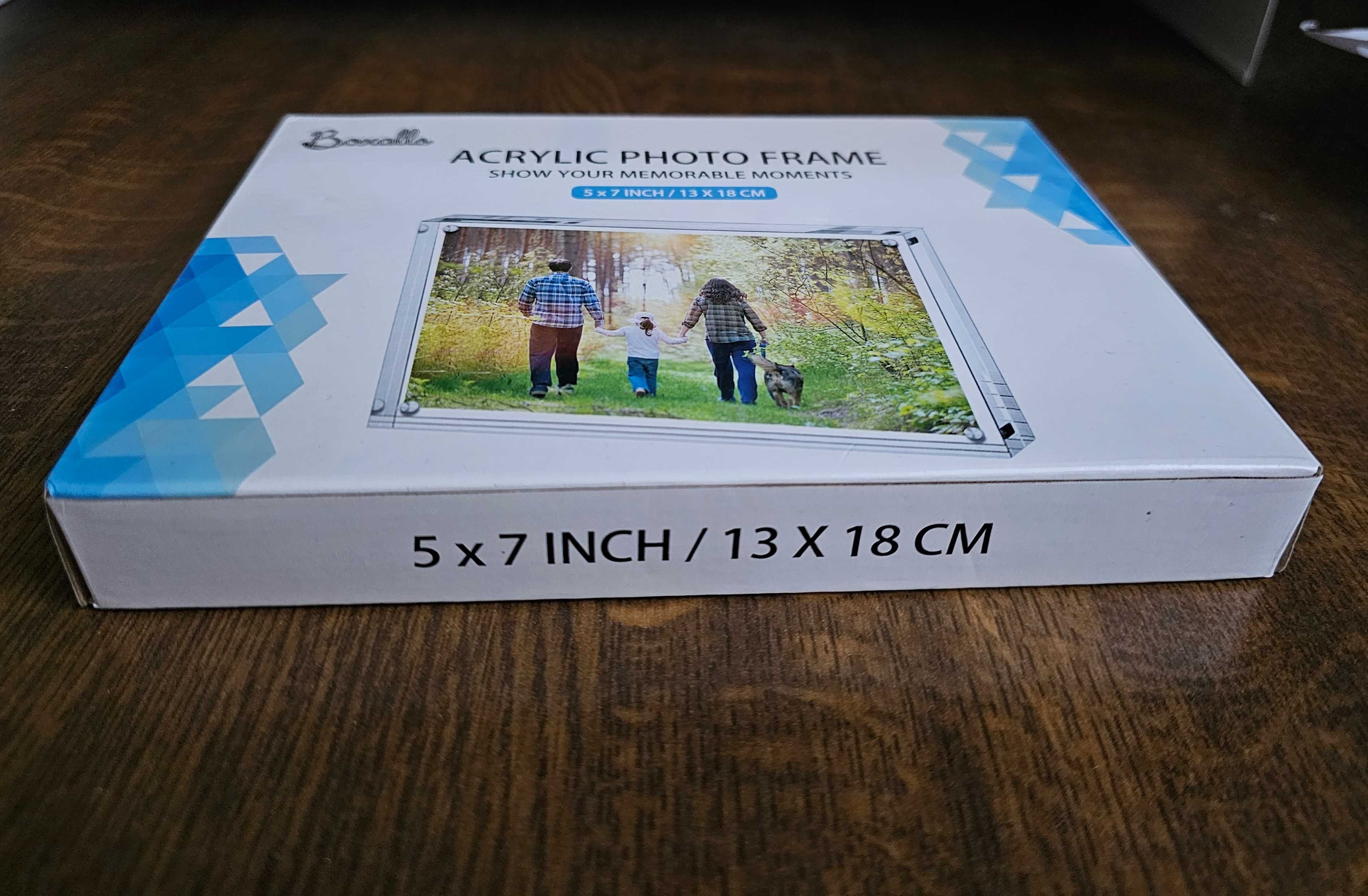 Magnetyczna akrylowa dwustronna ramka na zdjęcia 13x18 bezramkowa
