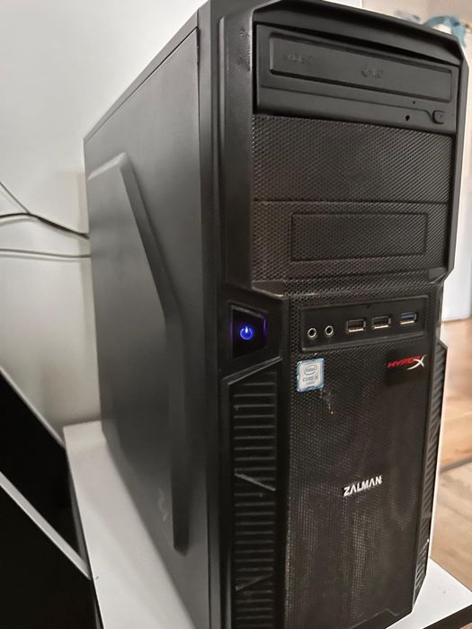 Komputer PC Zalman SSD Intel core i5 monitor w zestawie