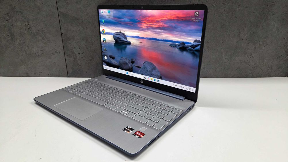 Laptop HP 15s-eq Ryzen 5 5500U ram 16GB dysk 256SSD AMD Radeon FHD IPS