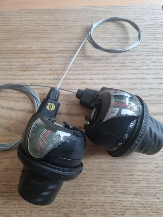 Manetki Shimano Revoshift SL-RS 36