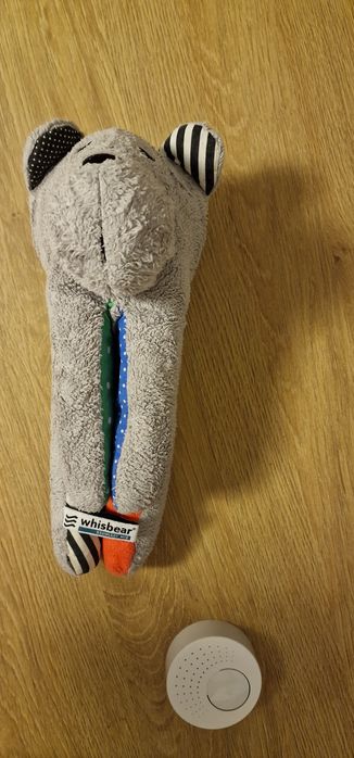 Whisbear, Szumiś z sensorem płaczu