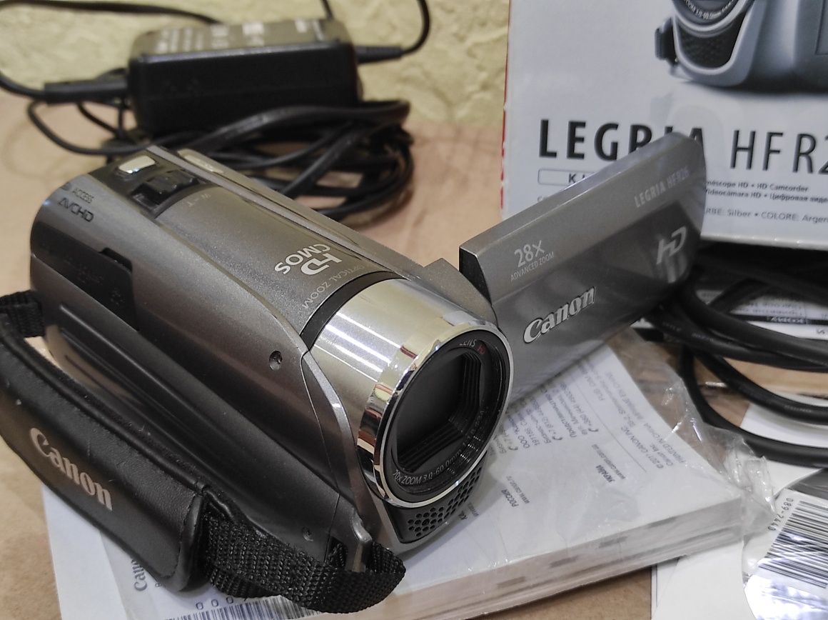 Canon Legria HF R26