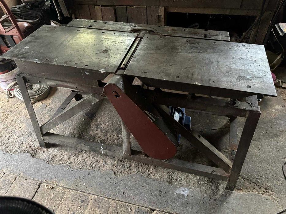 Heblarka do drewna solidna ciężka stabilna metalowa konstrukcja