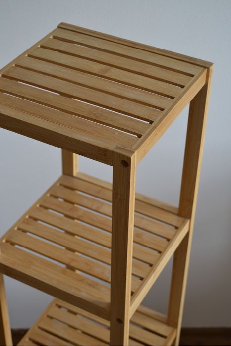 regały łazienkowe + uchwyt na papier toaletowy