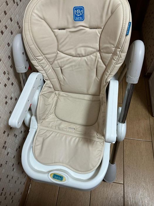 Дитячий стілець для годування від0-4 рок