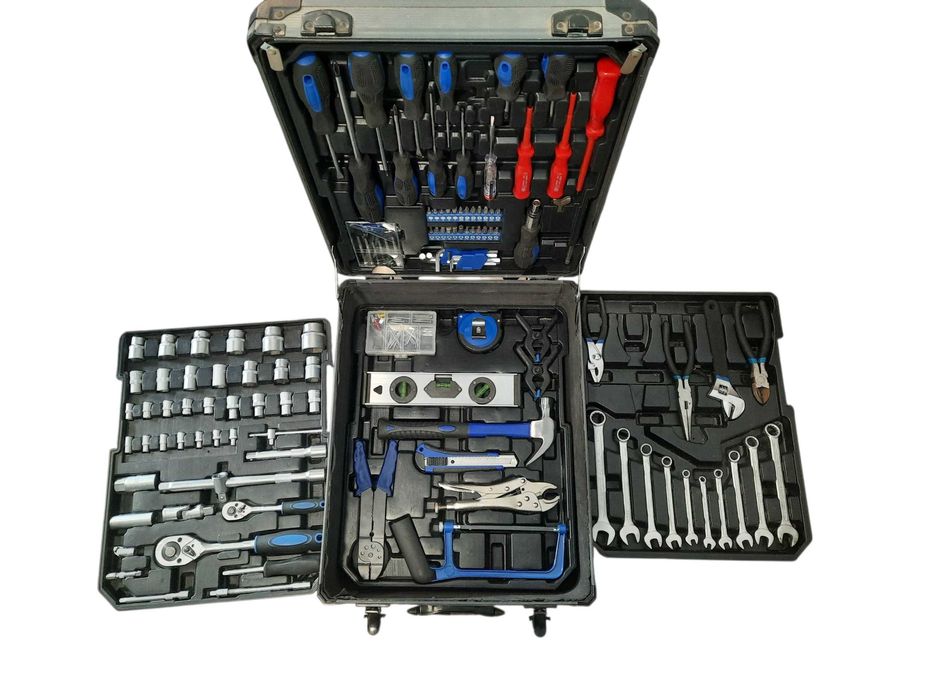 Walizka narzędziowa na kółkach