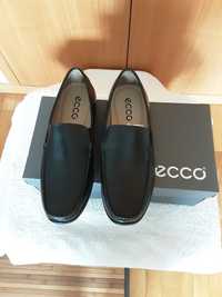 Sapatos novos 41 da marca Ecco