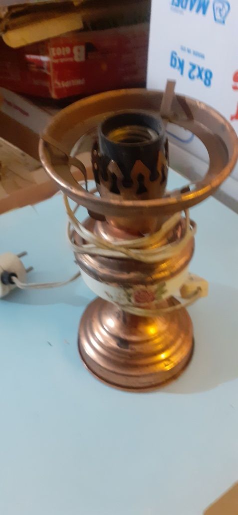 Lampka nocna porcelanowa