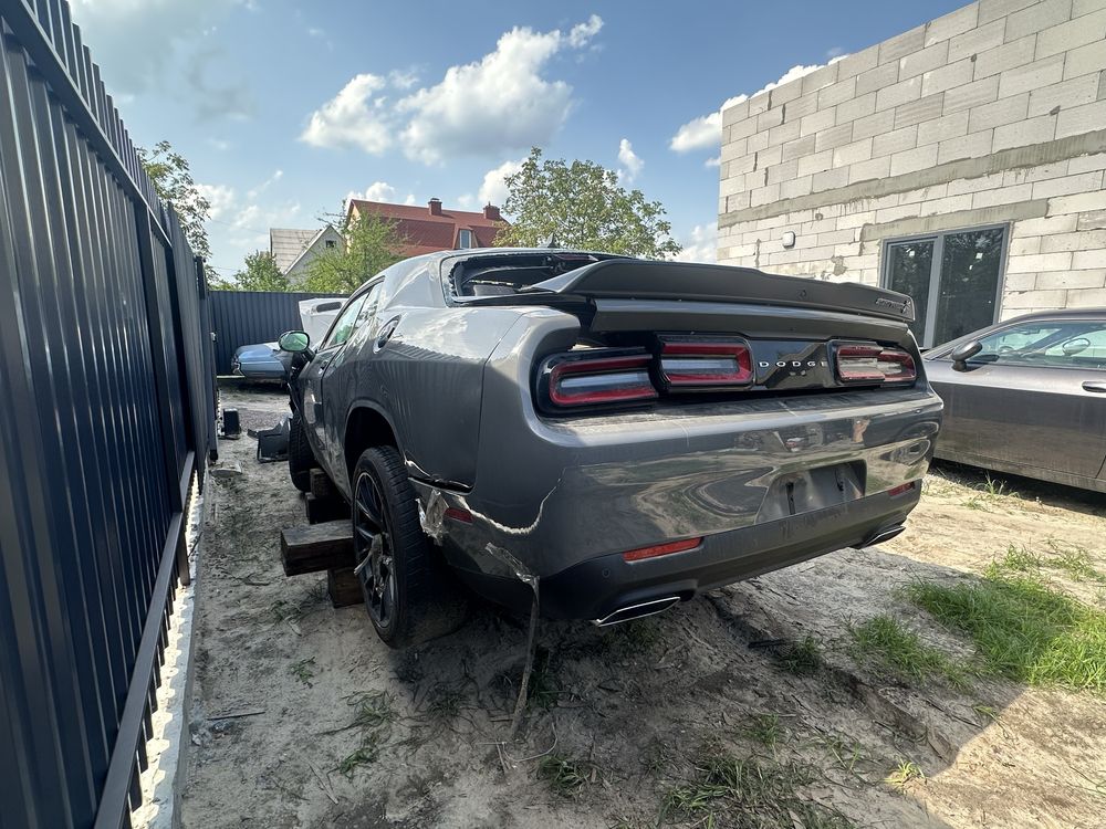 Dodge Challenger, hemi, по запчастинах