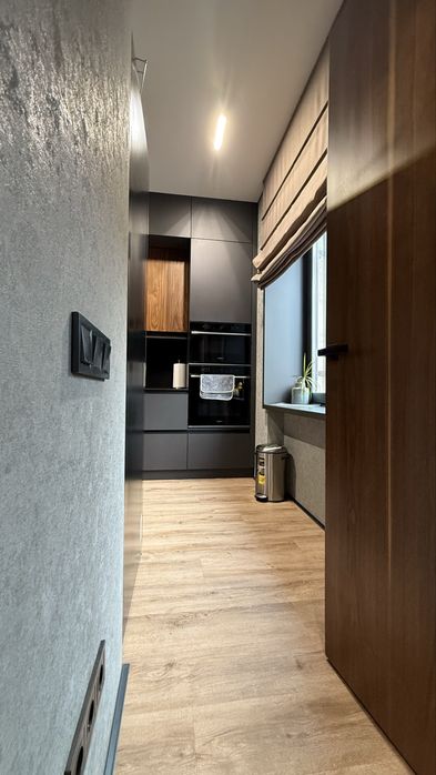 Продаю 3-х кв коммерческая 3центпально - городской рн