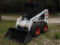 Bobcat 751  Bobcat 751 mini-ładowarka masa 2200kg