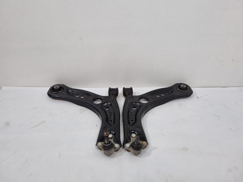 VW GOLF VII AUDI A3 8V SEAT LEON OCTAVIA WAHACZ PRZÓD LEWY PRAWY 5Q0407151L 5Q0407152L
