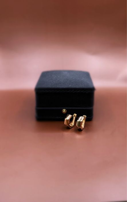 Стильні сережки ,585 проба