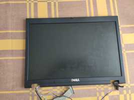 Martca LCD 15,4 m. im.  do Dell