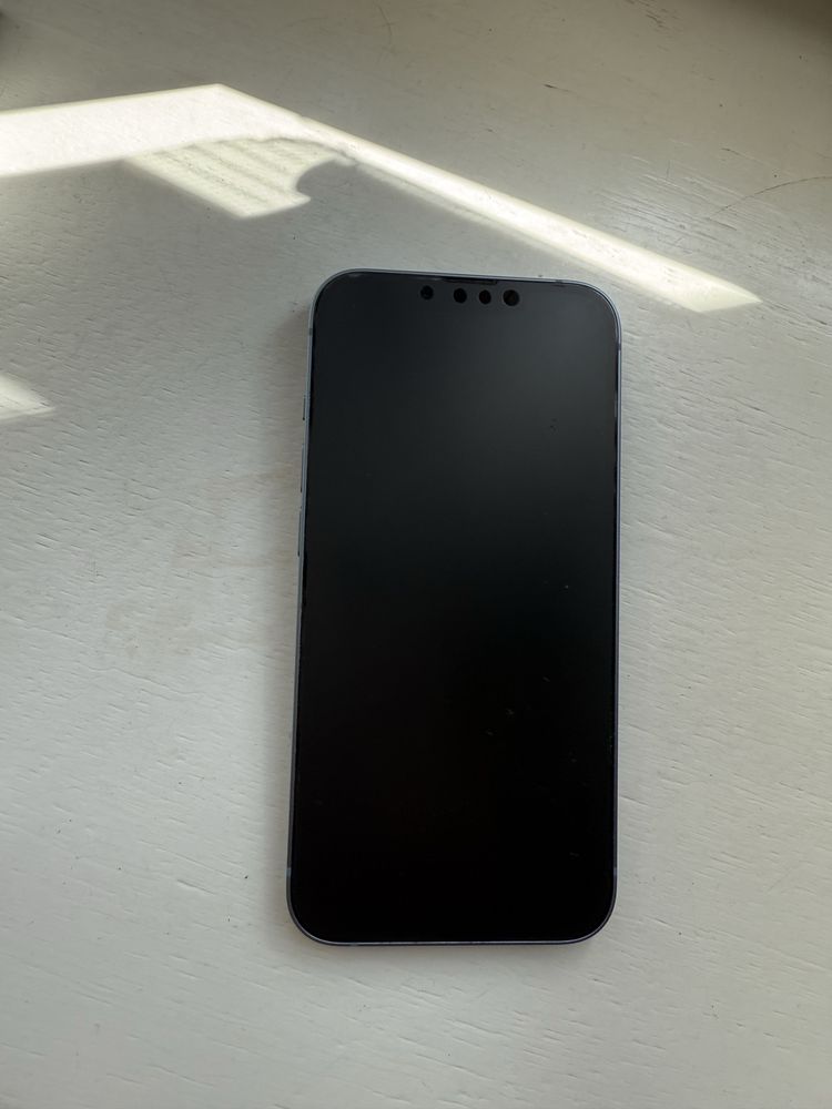 Iphone 14.