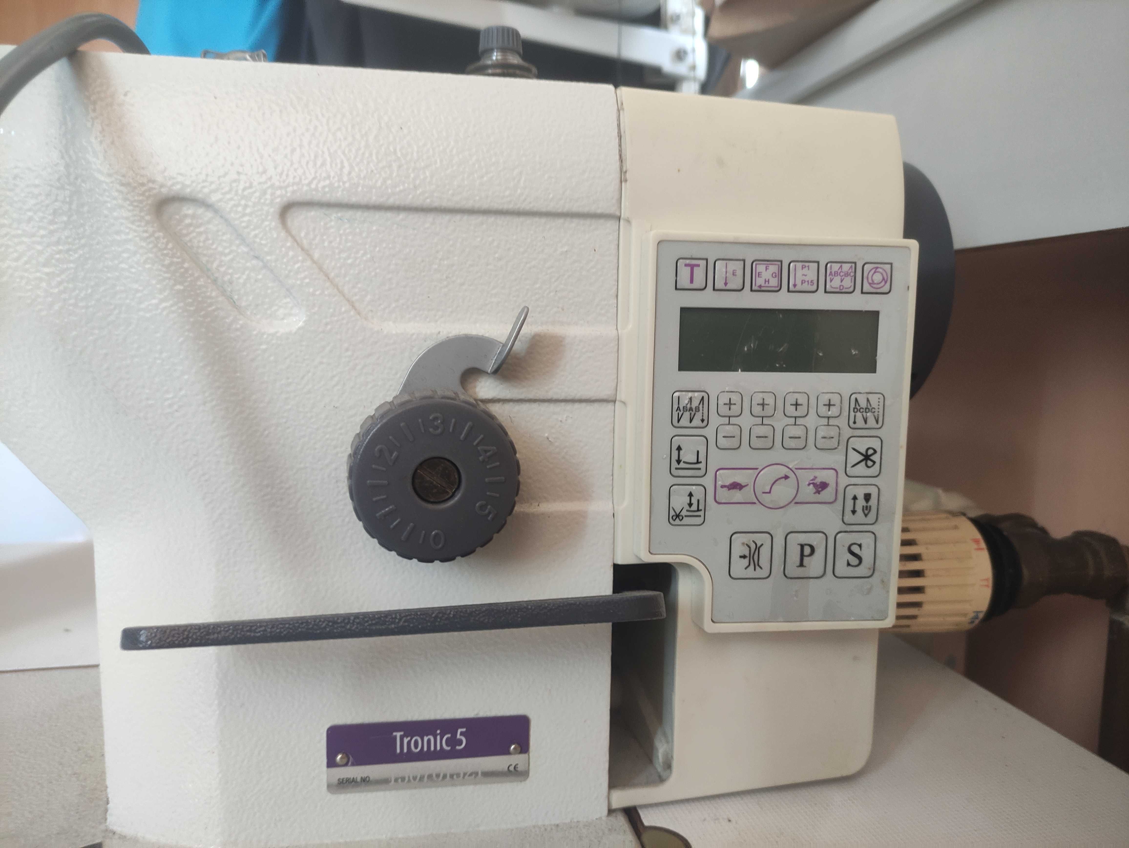 Maszyna do szycia texi tronic 5