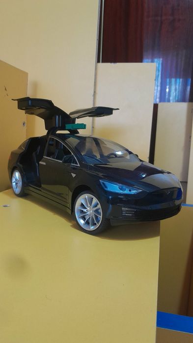 Продам машинки 220грн/шт