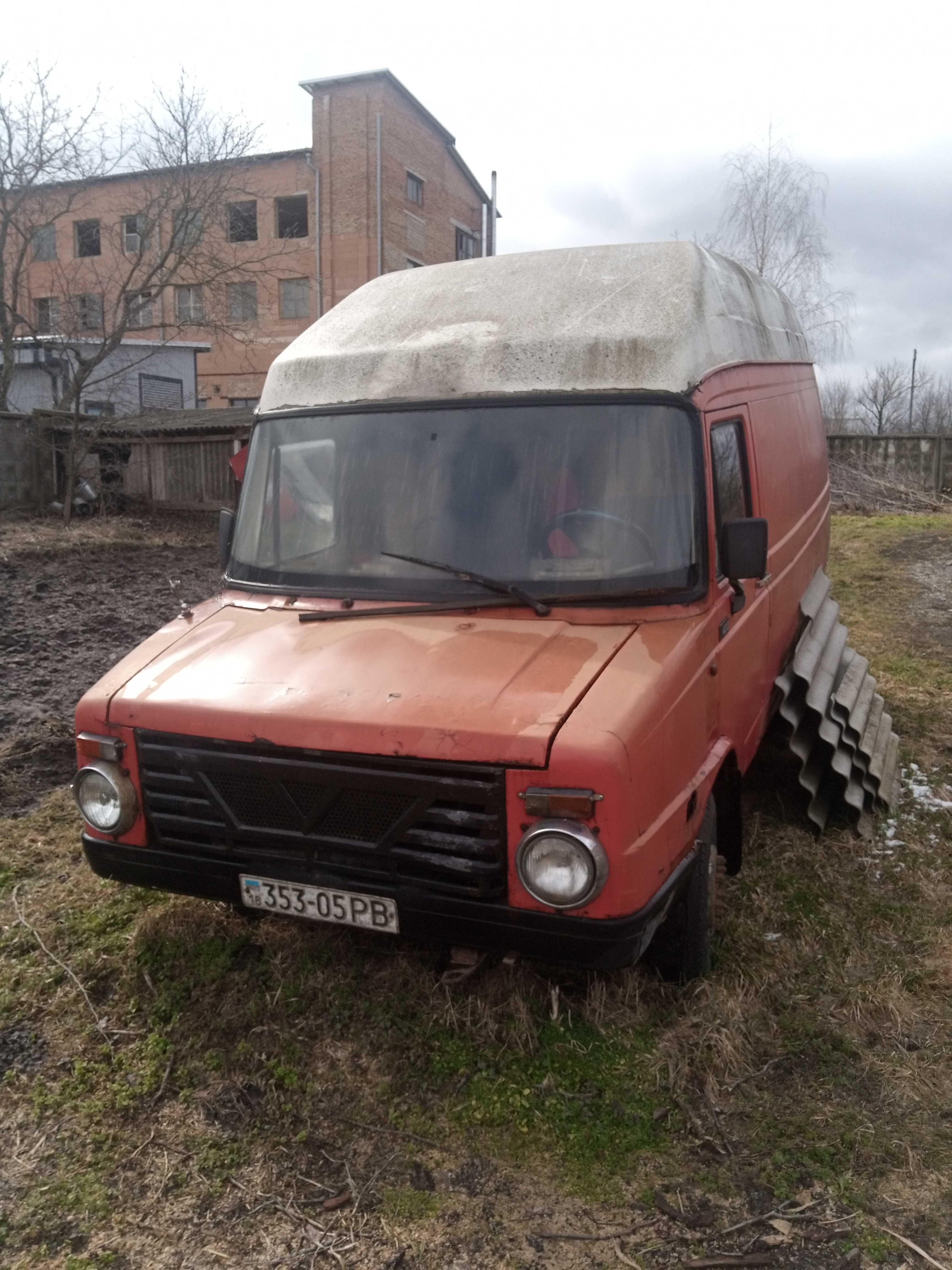 Продам вантажні буси DAF-400