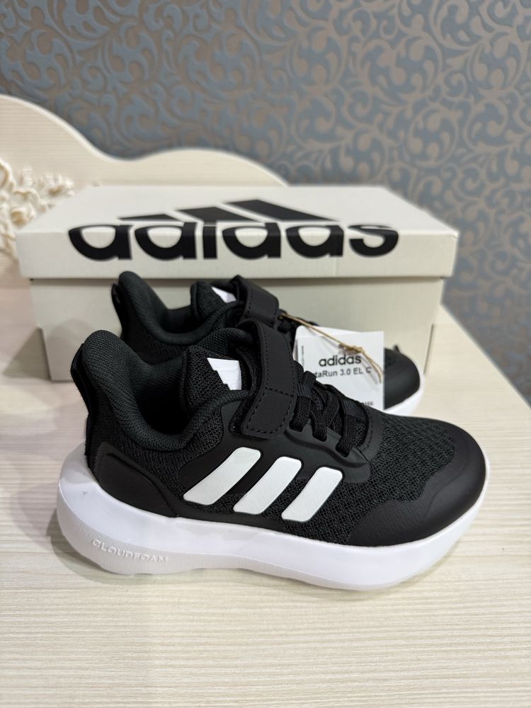 Adidas оригінал розміри 28 28,5 29 30 30,5 31,5 32